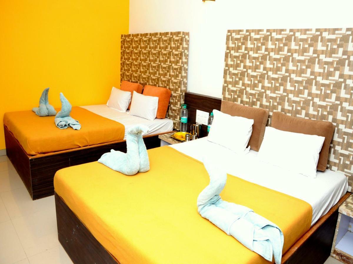 Hotel Malhar Palace Shirdi Zewnętrze zdjęcie